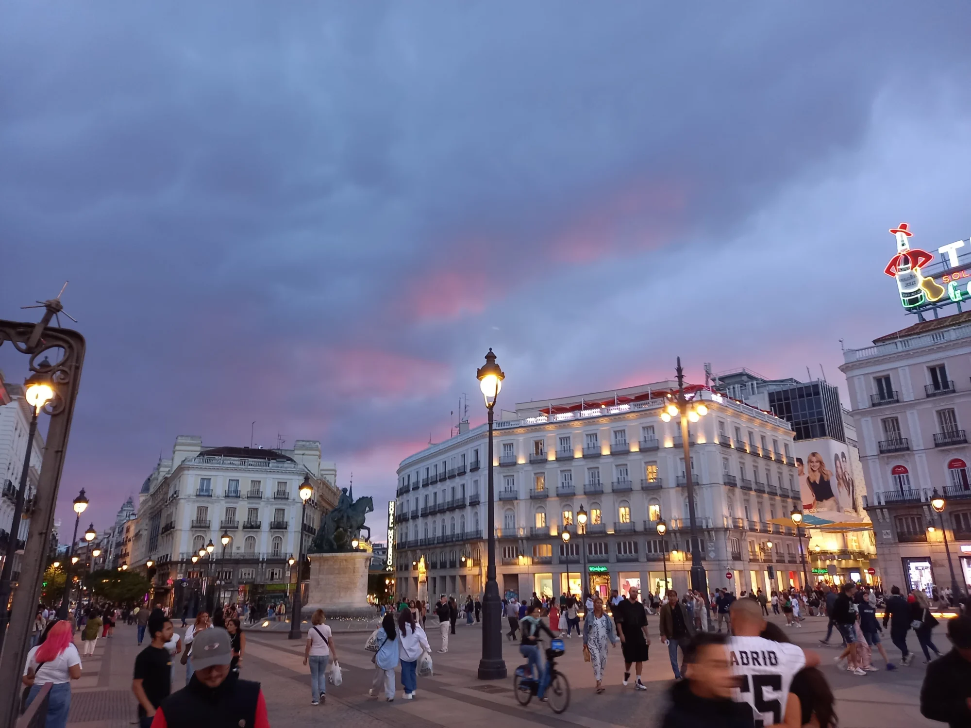 Internships in Madrid to help you reach your career goals