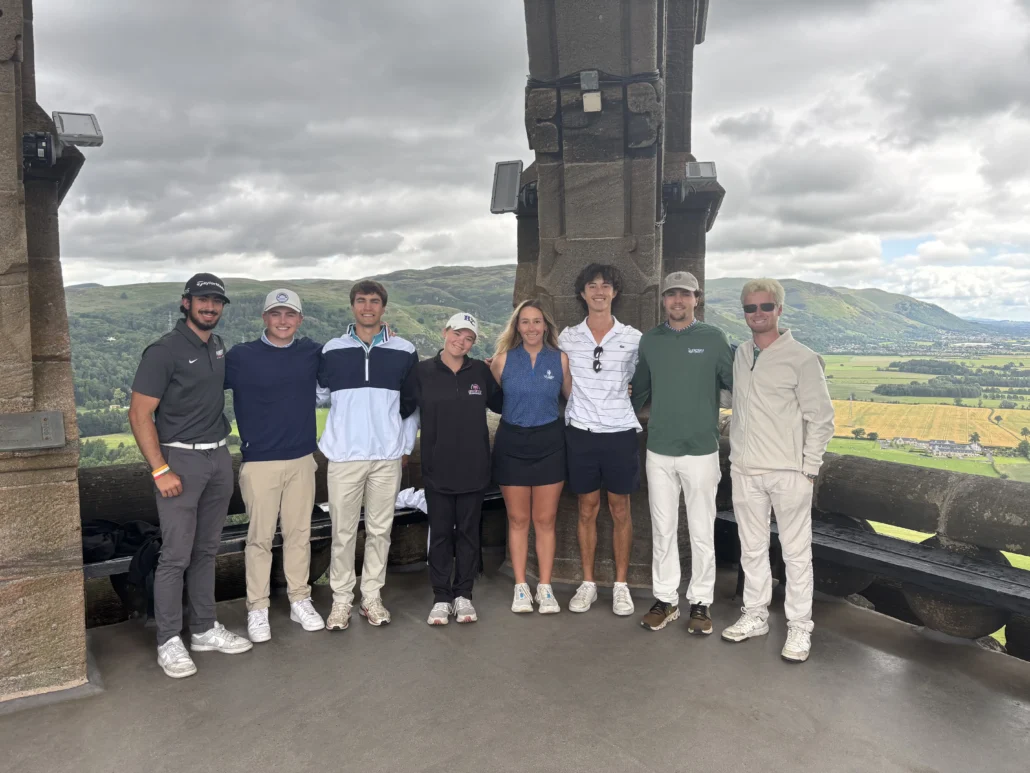Golf Study Abroad students in Scotland
