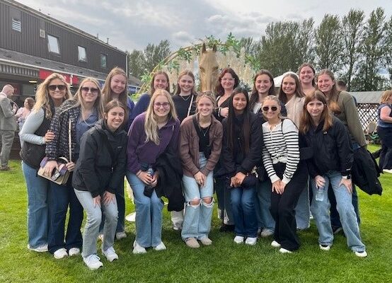 Equine Group cropped Equine Group cropped