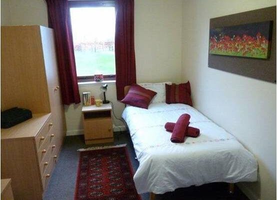 ensuite room 2 ensuite room 2