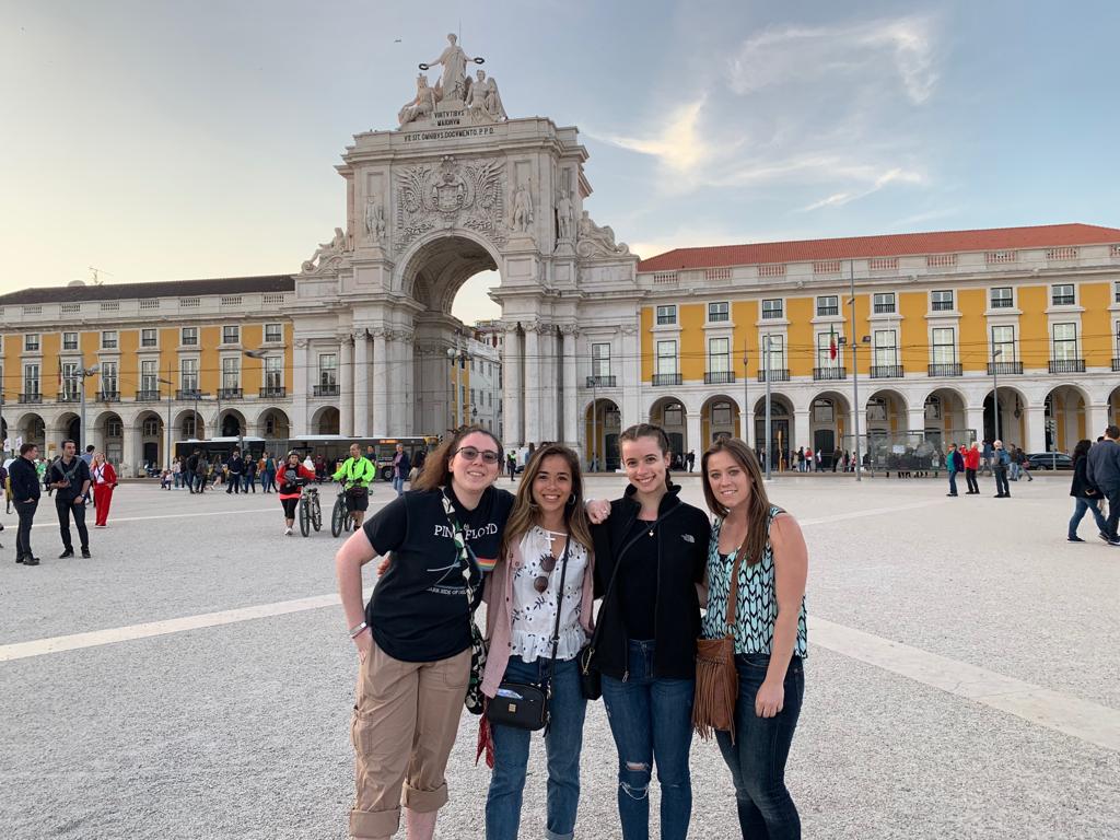 Interns abroad at Arco da Rua Augusta, Lisbon