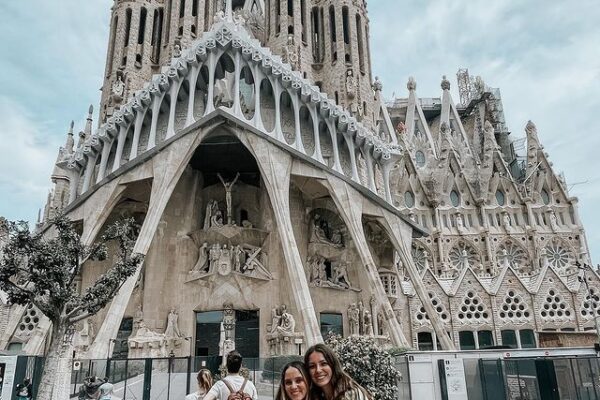 Architecture-and-design-internships-abroad-in-Barcelona