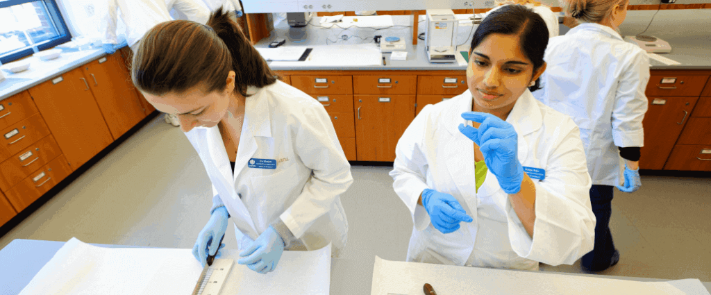 Pharmacy interns working abroad